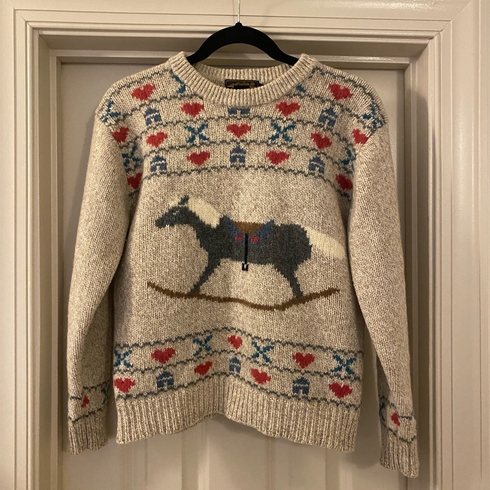 Vintage 90s Y2K Eddie Bauer Beige Rocking Horse Heart Patterned Crewneck Sweater